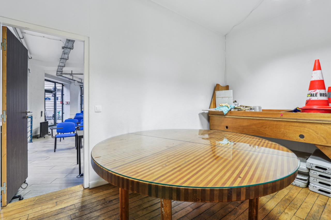 Bureau Paris 152m² Location bureau Paris OLBUR2425401 10